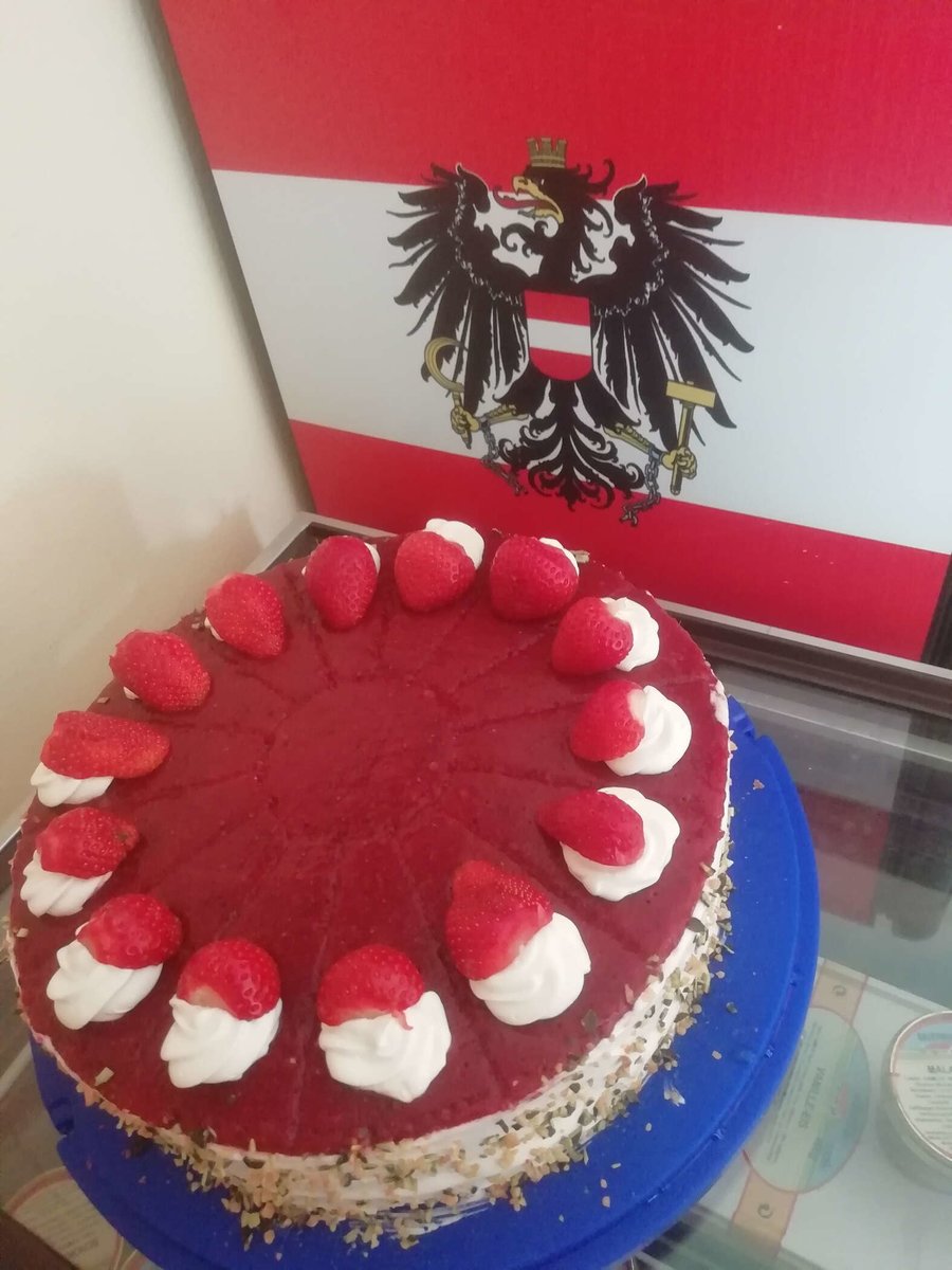 Erdbeertorte von Glockerwirt Weilguni